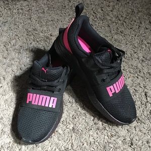 Puma girl shoes